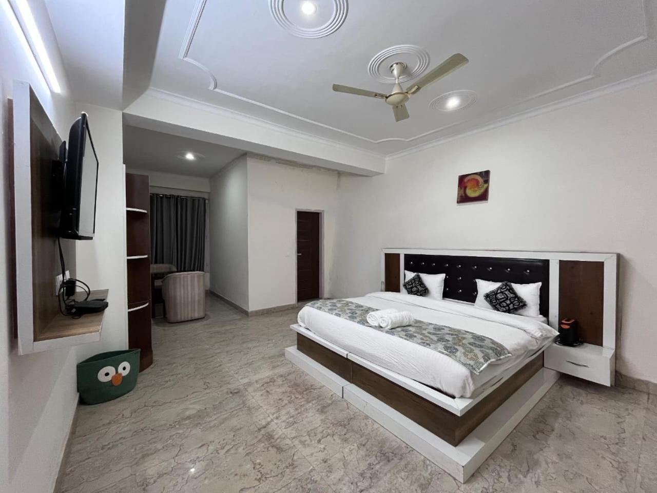 Hotel Tribe View - Away From City Hustle !! Top Rated & Most Awarded Property !! A Peaceful Stay Kasauli Εξωτερικό φωτογραφία